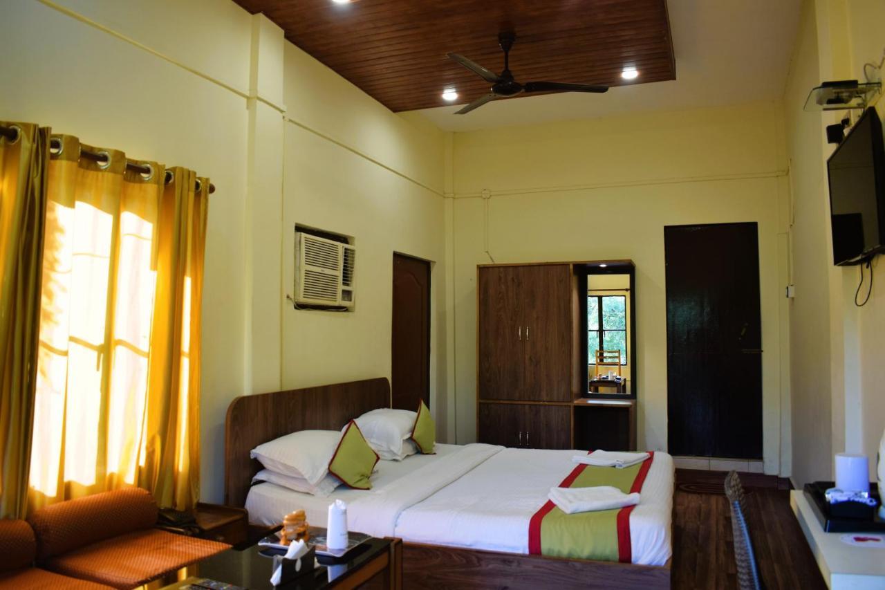 Brahmaputra Jungle Resort Guwahati Dış mekan fotoğraf